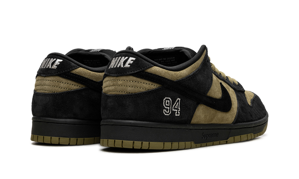 SB Dunk Low "Supreme - Camper Green" HQ8487 300