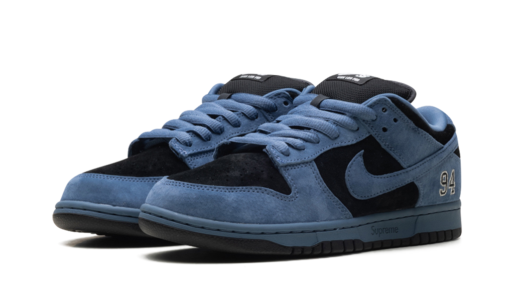 SB Dunk Low "Supreme - Ocean Fog" HQ8487 400