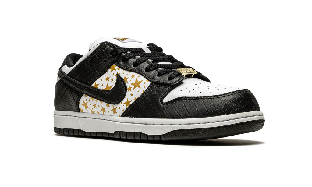 SB Dunk Low "Supreme - Stars - Black" DH3228 102