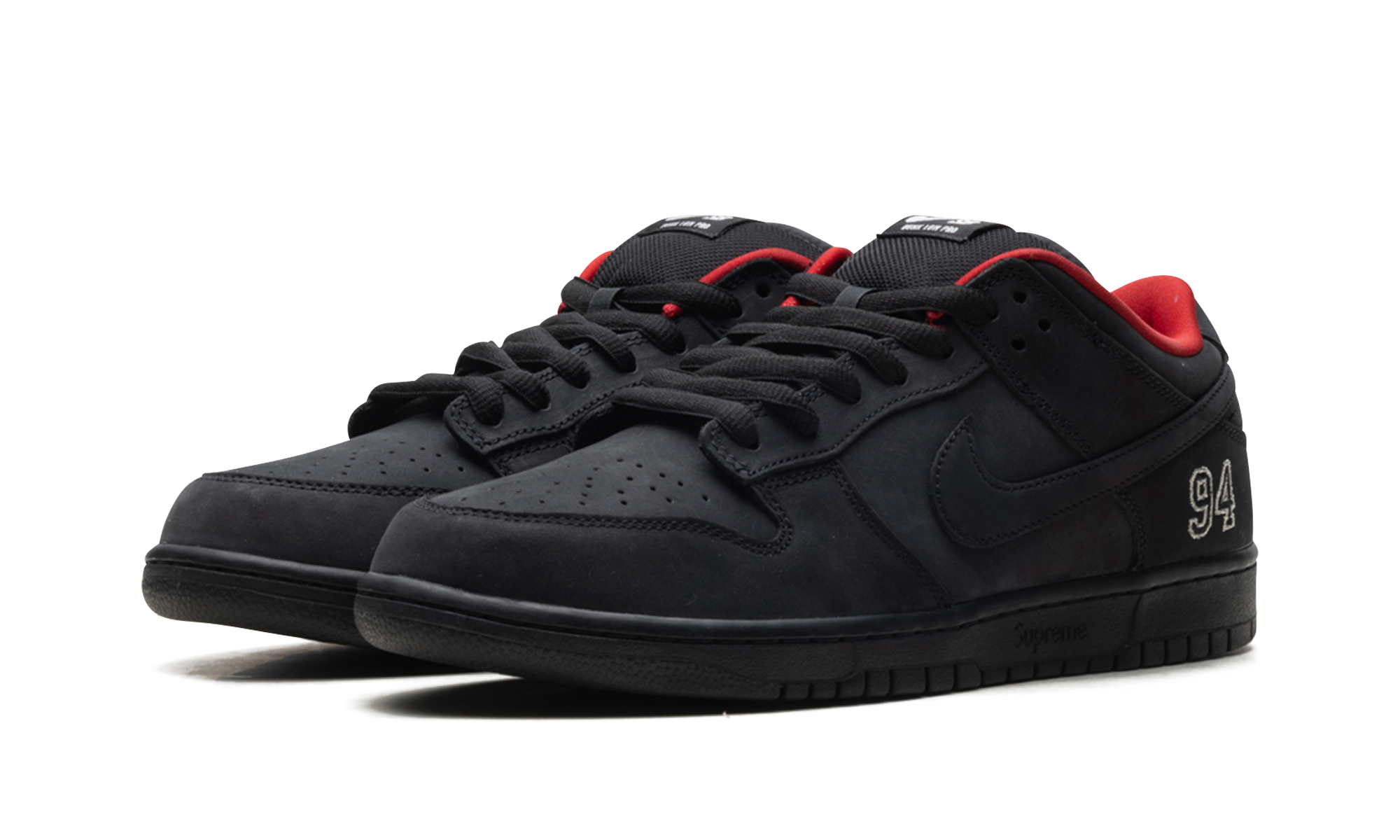 SB Dunk Low "Supreme - Black" HQ8487 001